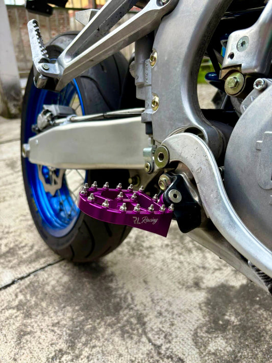 Pedane Tm 2022/25 RL_RacingStore